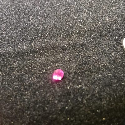 ルビーピアス3mm、s925銀