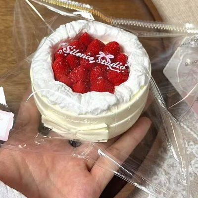 いちごケーキスクイーズ