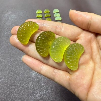 天然岫玉パーツ 色ランダム