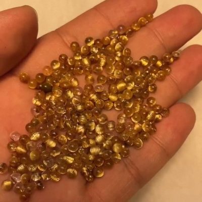 キャッツアイ効果タイチルチル 4mm 一粒